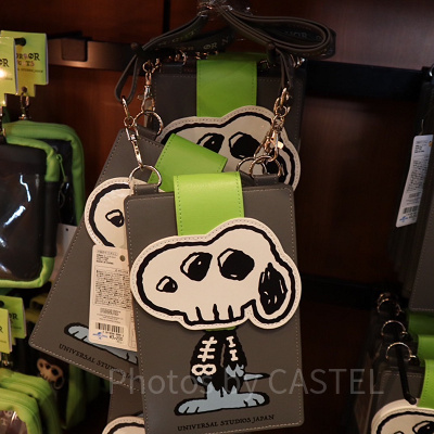 USJハロウィン/スヌーピースマホポーチ