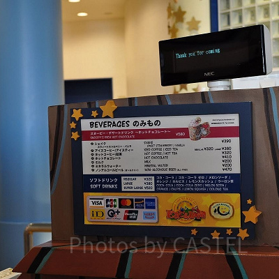 USJ「スヌーピーのバックロットカフェ」のレジ