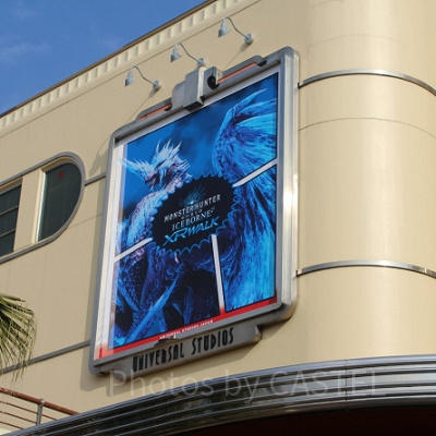 USJ×モンハンコラボのポスター