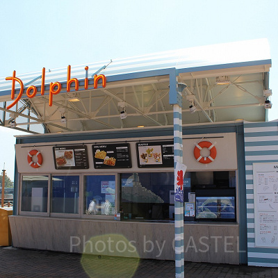 ワッフルとクラフトビールのお店「ドルフィン」