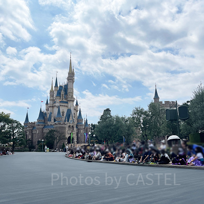 スプーキー“Boo!”パレード待ちの様子 2022年9月15日(木)11時25分ごろ