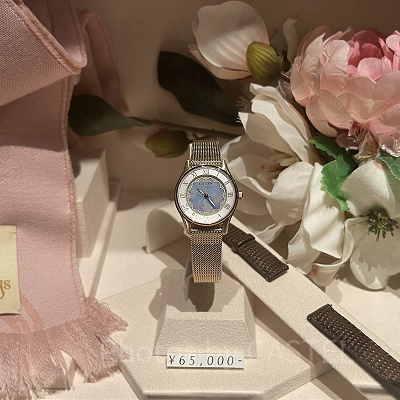 ウォッチ　ファンタジースプリングス