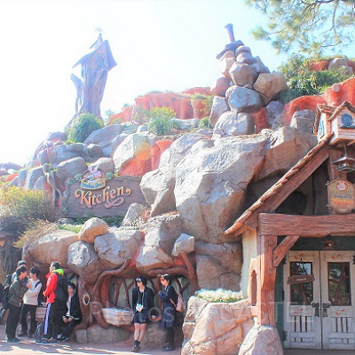 クリッターカントリーに流れているBGMは？