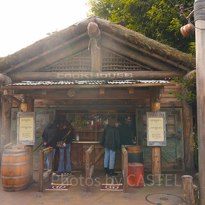 スパイシースモークチキンレッグの販売場所