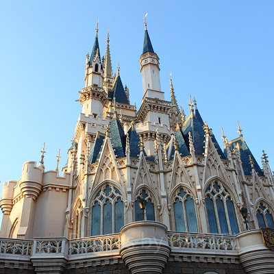 ディズニーランドとディズニーシー、どちらを選ぶ？