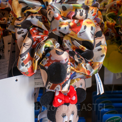 総柄シュシュ（ミッキー＆フレンズ）<