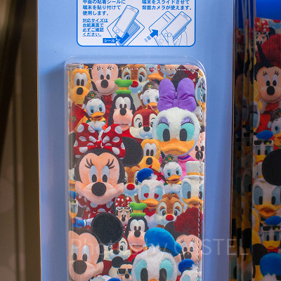 総柄スマホケース（ミッキー＆フレンズ）