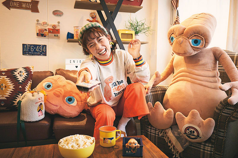 10/7発売】ユニバのE.T.グッズ17選！おうち時間が楽しくなるインテリア