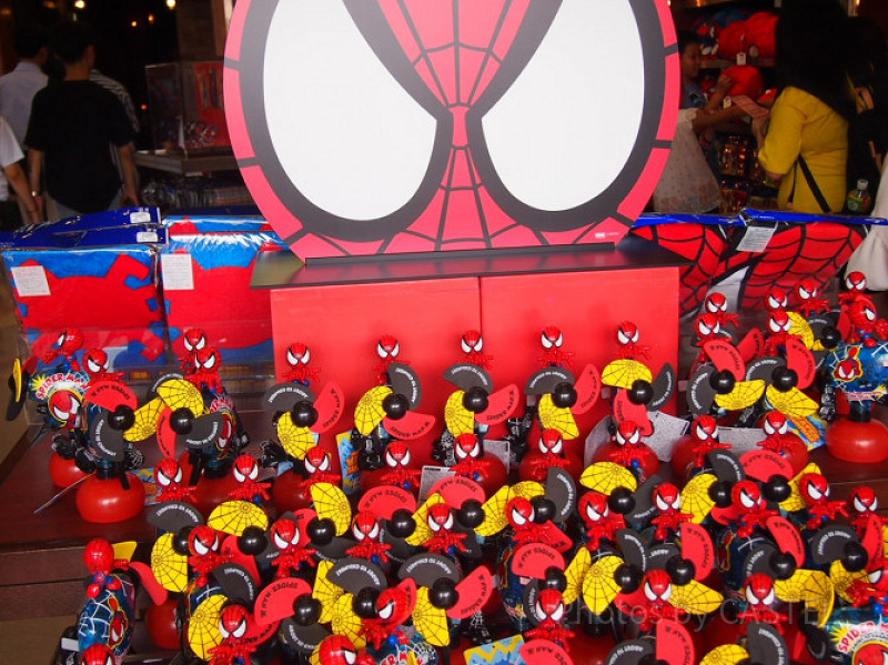 【USJ】スパイダーマンのお土産グッズ30選！Tシャツ・パンツなどの値段＆写真