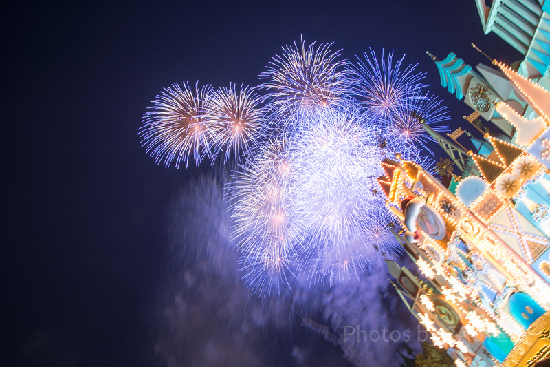 【2025~2026】新年の花火「ニューデイ、ニュードリームス」を解説！期間限定花火の開催日・楽曲・おすすめ観賞場所を紹介