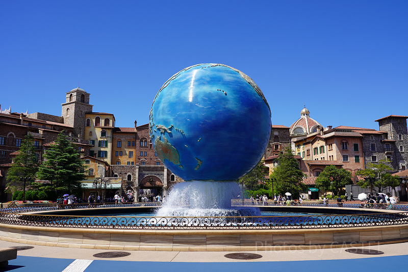 ディズニーシーの入口を解説！ノースとサウス、おすすめはどっち？ファンタジースプリングスの新ゲートも！