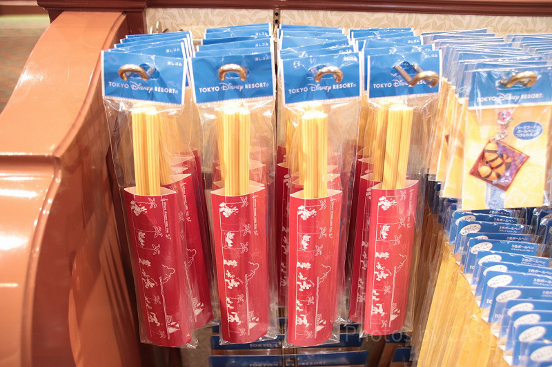 ディズニーランド＆シーの消しゴム！文房具やステーショナリーとセット