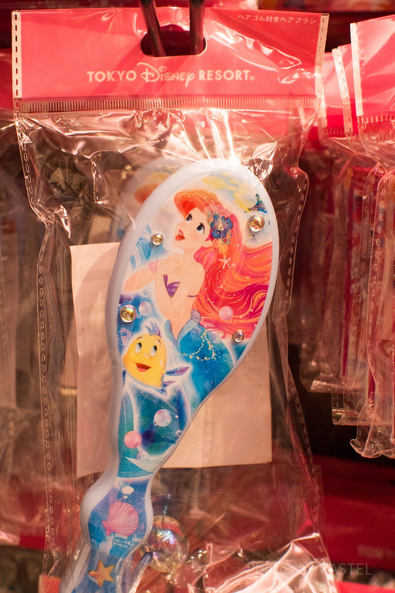 ディズニーシー】アリエルのお土産ランキングTOP15！プレゼントにも