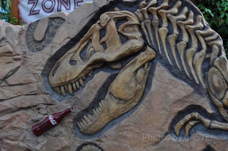 コカ・コーラとユニバのコラボボトルが登場！発売期間や入手方法は？