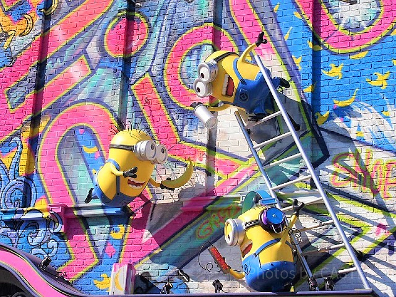 【USJ】ミニオンパーク完全攻略ガイド！アトラクション・グッズ・フード・ショップまとめ！2025年夏パワーアップの注目エリア