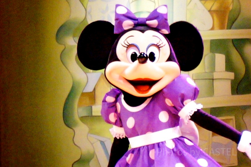 必見】ディズニーキャラクターからファンサをもらう方法！ショー