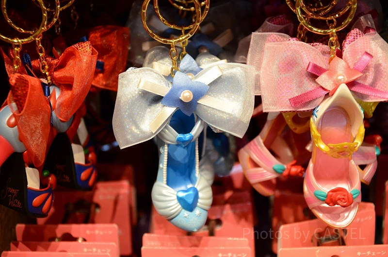 2025】ディズニーキーホルダー全種まとめ！人気のキャラクター