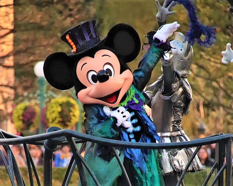 混雑予想】2019年10月のディズニーはハロウィン本番！パレード、仮装
