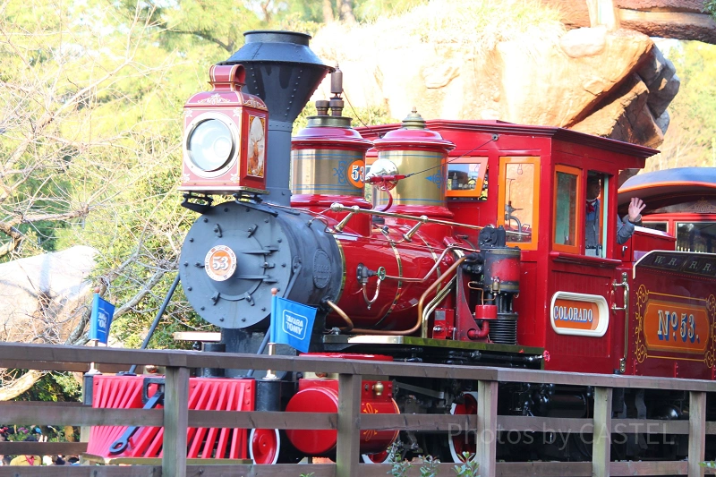 ウエスタンリバー鉄道】アトラクション内容をツアー形式で紹介