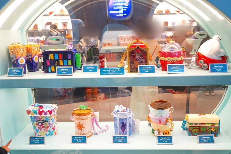 Tdl トゥモローランドのレストラン一覧 ポップコーン専門店や宇宙製のピザ ハンバーガーも