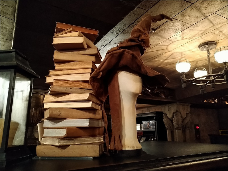 映画 ハリーポッター の組み分け帽子を徹底解説 誕生秘話や役割 Usjで