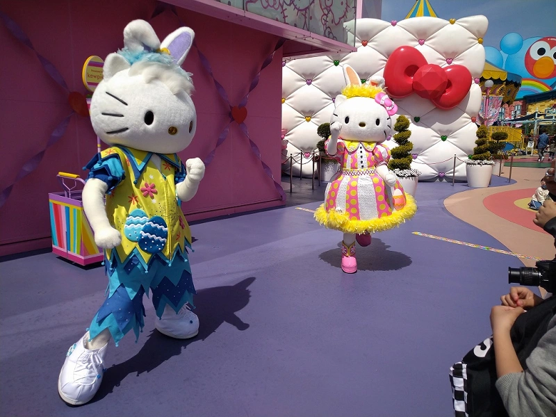 Usj ハローキティを解説 ユニバにいる理由は グリーティングやショップ プロフィールも