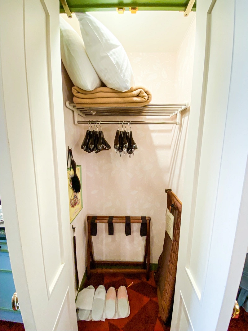 宿泊レポ ディズニーランドホテル アリスルーム に泊まってみた 客室フォトレビュー