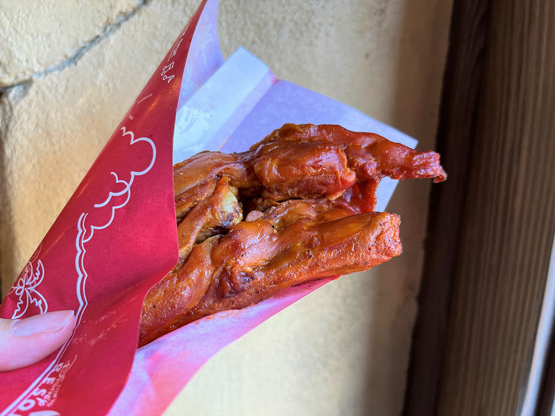 スパイシースモークチキン キャステル Castel ディズニー情報