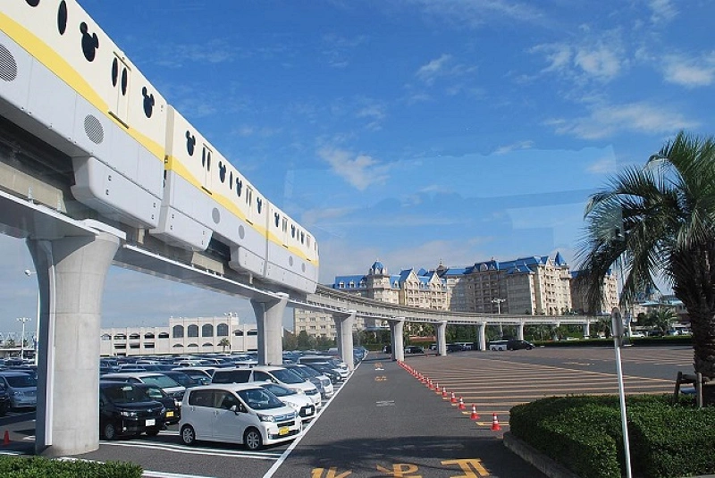 スペースマウンテンの都市伝説 お札があるって本当 怖さや速度はどれくらい スペースマウンテンの都市伝説 お札があるって本当 怖さや速度はどれくらい