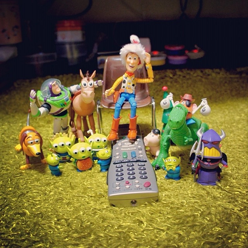 ピクサー隠れキャラ カメオ出演しているキャラクターは誰 トイ ストーリーなどに他作品のキャラが登場