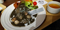 はぐれメタルのスパイシーカレー| キャステル | CASTEL ディズニー情報