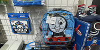 【トーマスランド】ハーネス付きキッズリュック| キャステル | CASTEL ディズニー情報