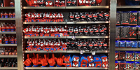 USJスパイダーマングッズ| キャステル | CASTEL ディズニー情報