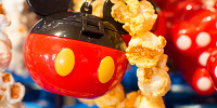 ミッキーポップコーンバケットストラップ| キャステル | CASTEL ディズニー情報