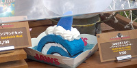 JAWSが来るぞ！クリームソーダ| キャステル | CASTEL ディズニー情報