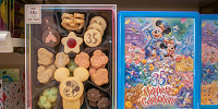 ディズニーの周年イベントのお⼟産| キャステル | CASTEL ディズニー情報