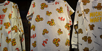 ミッキーピザのTシャツ| キャステル | CASTEL ディズニー情報