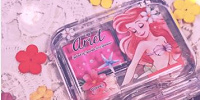 2色入ったプチプラチーク| キャステル | CASTEL ディズニー情報