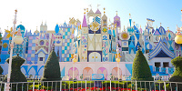 香港ディズニーランドのアトラクション：イッツ・ア・スモール・ワールド| キャステル | CASTEL ディズニー情報