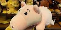 ハムの抱き枕| キャステル | CASTEL ディズニー情報