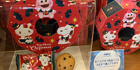 キティ、スヌーピー、モッピーのクッキー（USJクリスマスグッズ2023）| キャステル | CASTEL ディズニー情報