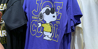 USJピーナッツグッズ/スヌーピーTシャツ| キャステル | CASTEL ディズニー情報