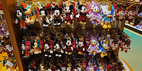 イクスピアリのディズニーストア25周年ぬいぐるみバッジ| キャステル | CASTEL ディズニー情報