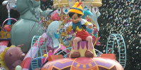 ピノキオのフロート| キャステル | CASTEL ディズニー情報