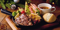 アンガス牛と阿波尾鶏のクリスマス・グリルプレート| キャステル | CASTEL ディズニー情報