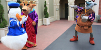ドナルドダックと出会ったシェリフ、プリンス・ジョン| キャステル | CASTEL ディズニー情報