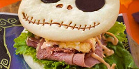 ハロウィンスペシャルフード| キャステル | CASTEL ディズニー情報