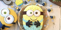 ミニオン誕生日ケーキ| キャステル | CASTEL ディズニー情報