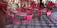 ピンクカフェ店内| キャステル | CASTEL ディズニー情報