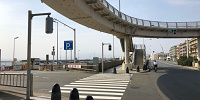 県立湘南海岸公園中部バス駐車場入り口| キャステル | CASTEL ディズニー情報